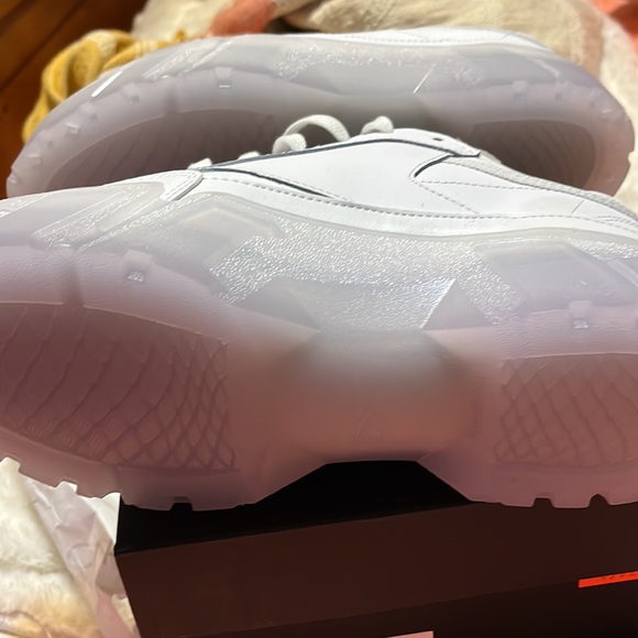 Reebok Footwear - Picture 9 of 12